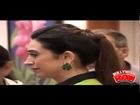 Karishma kapoor Inspiring young once at Painting competition