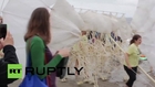 USA: Giant wind-powered robots crawl along Crane Beach