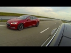 Tesla Model S P85D (691HP) vs P85 (415HP) Heads up Drag Racing from a Stop