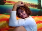 Webcam Girl Showing Her Peaked Bicep
